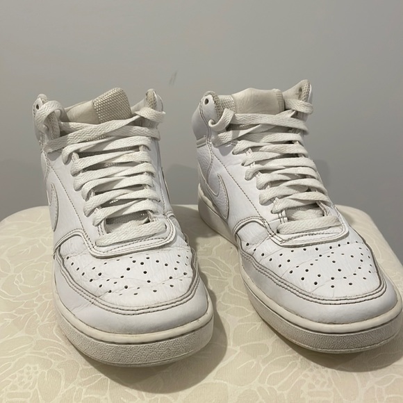 Nike Air Force 1 High Top - Picture 1 of 5